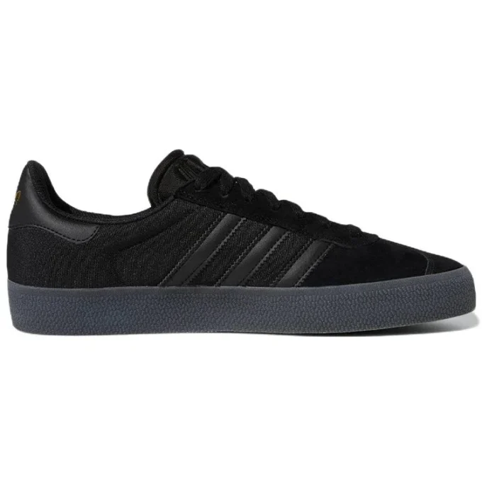 Adidas Gazelle Adv ”Black Gold Metallic”