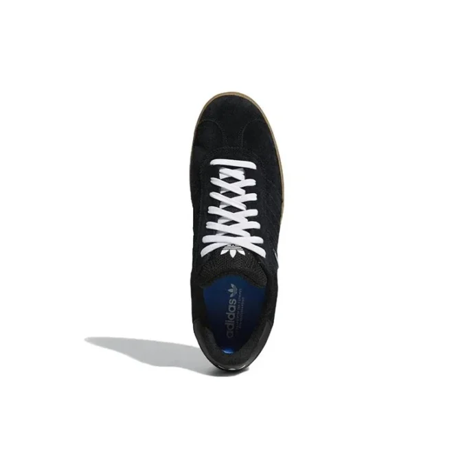Adidas Gazelle Adv ”Black Gum”