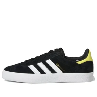 Adidas Gazelle Adv ”Black White”