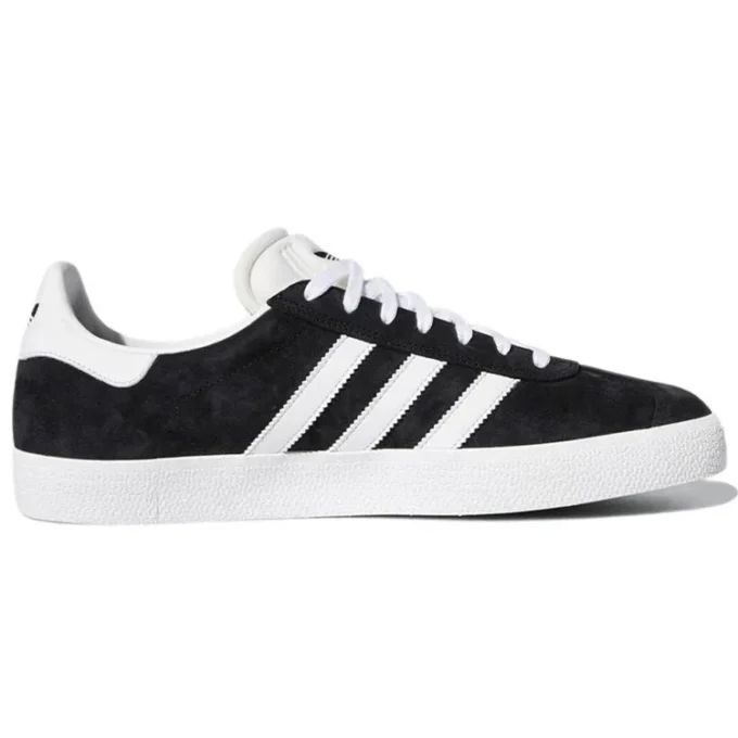 Adidas Gazelle Adv ”Black White”
