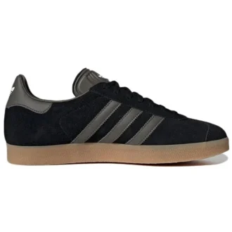 Adidas Gazelle ”Black Pantone Gum”