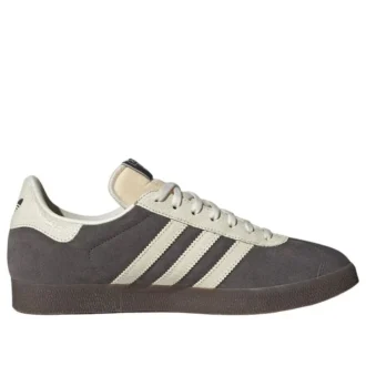 Adidas Gazelle ”Dark Brown”