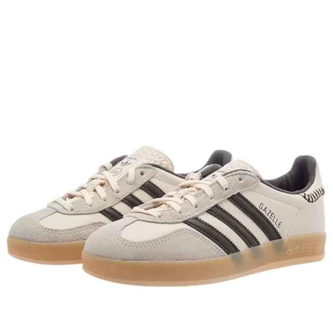 Adidas Gazelle Indoor ”Wonder White Dark Brown Gum Four”