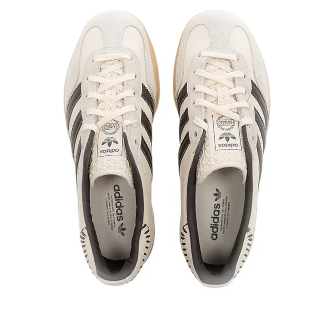 Adidas Gazelle Indoor ”Wonder White Dark Brown Gum Four”