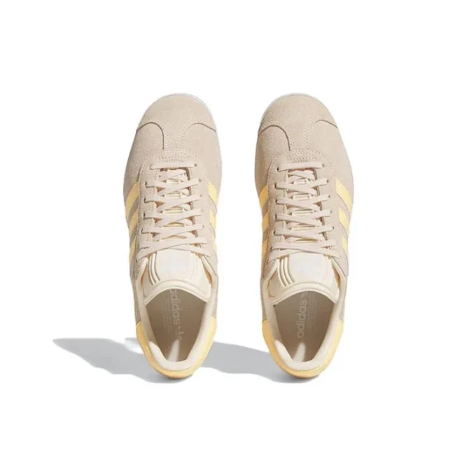 Adidas Gazelle-skor ”Bliss Orange Cloud White”