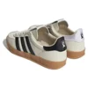 Adidas Gazelle-skor ”Cream White Black Sand”