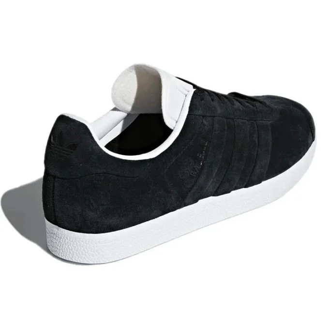 Adidas Gazelle ”Stitch and Turn”