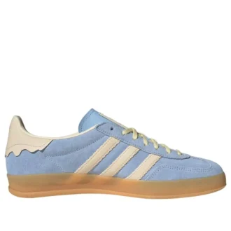 Adidas Gazelle ”Valentine’s Day Sky Blue”