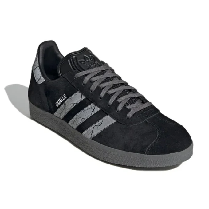 Adidas X Star Wars Gazelle ”Darksaber”